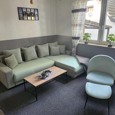 Ferien-, Monteurswohnung In Ботроп Екстериор снимка